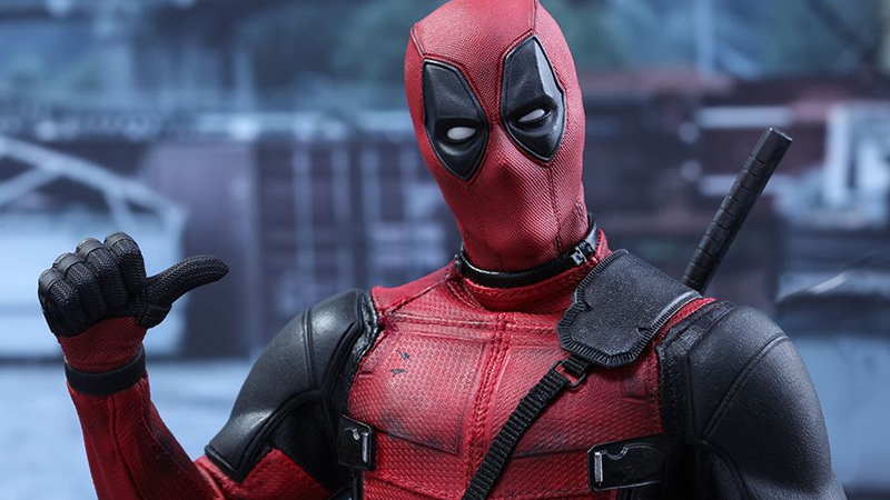 Illustration for article titled Hot Toys' New Deadpool Figure Comes With Some Appropriately Goofy Accessories